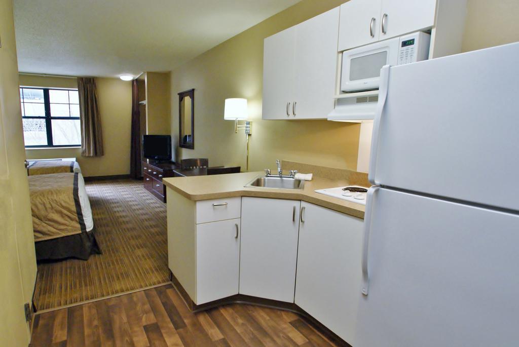 Extended Stay America Suites - Phoenix - Airport Bagian luar foto